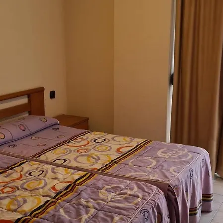 拉雷多普拉亚公寓式酒店 公寓式酒店